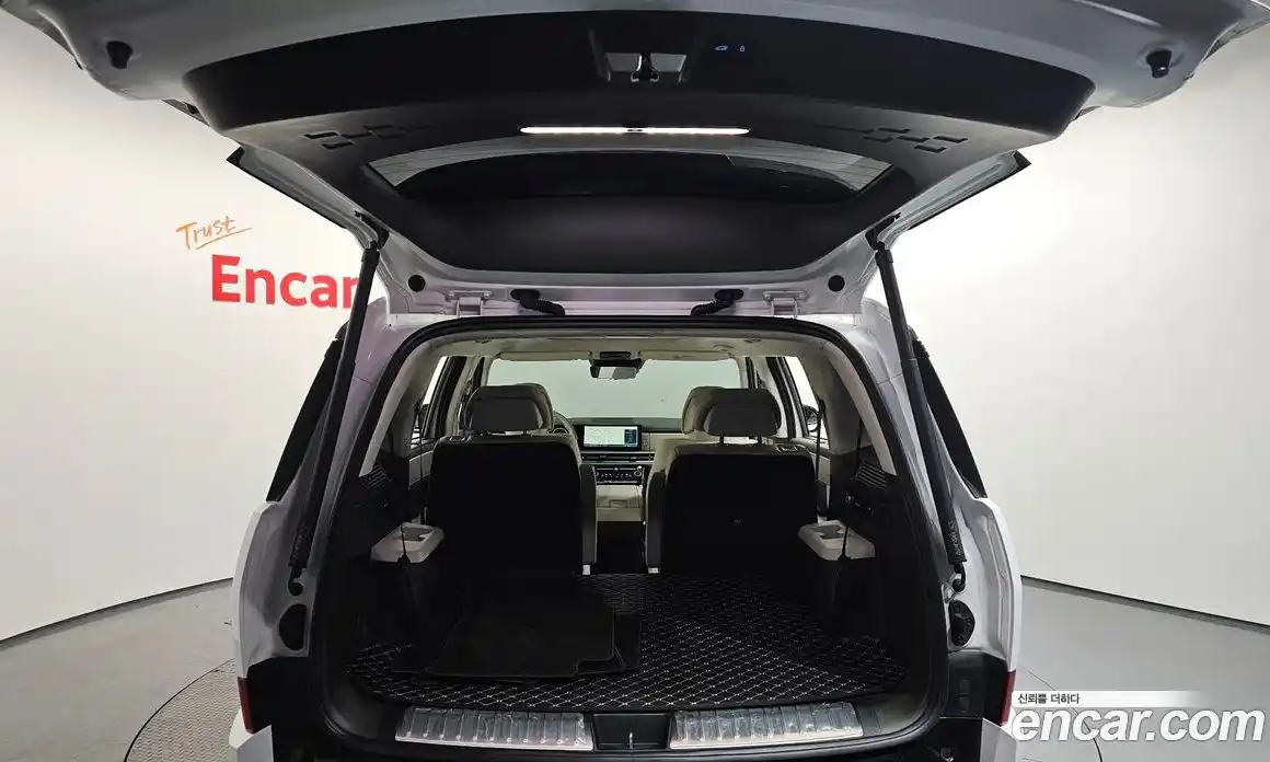 Hyundai Santa Fe 2024 1.6 Автомат в Москве № 112569, фото 17