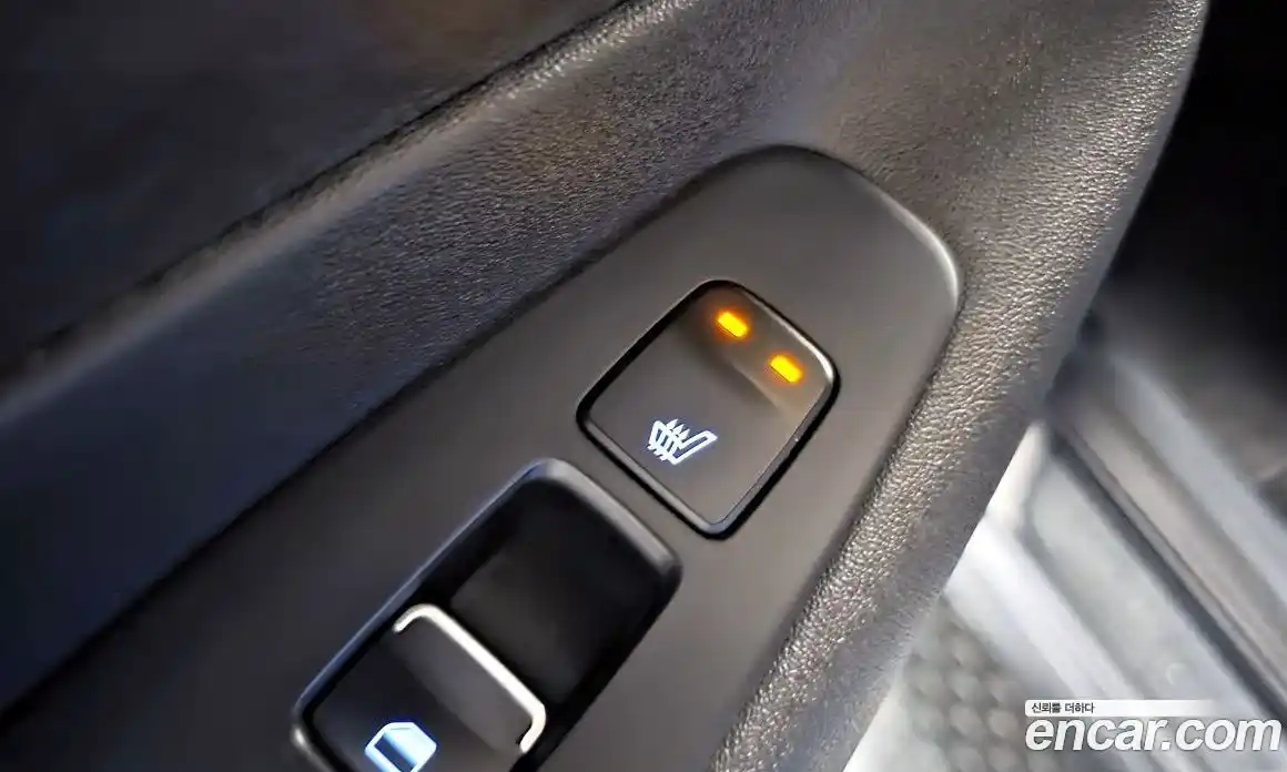 Hyundai Santa Fe 2023 2.2 Автомат в Москве № 112633, фото 15