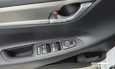 Hyundai Grandeur 2022 2.4 Автомат в Москве № 113391, миниатюра 3