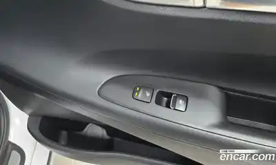 Hyundai Grandeur 2022 2.4 Автомат в Москве № 113391, миниатюра 8