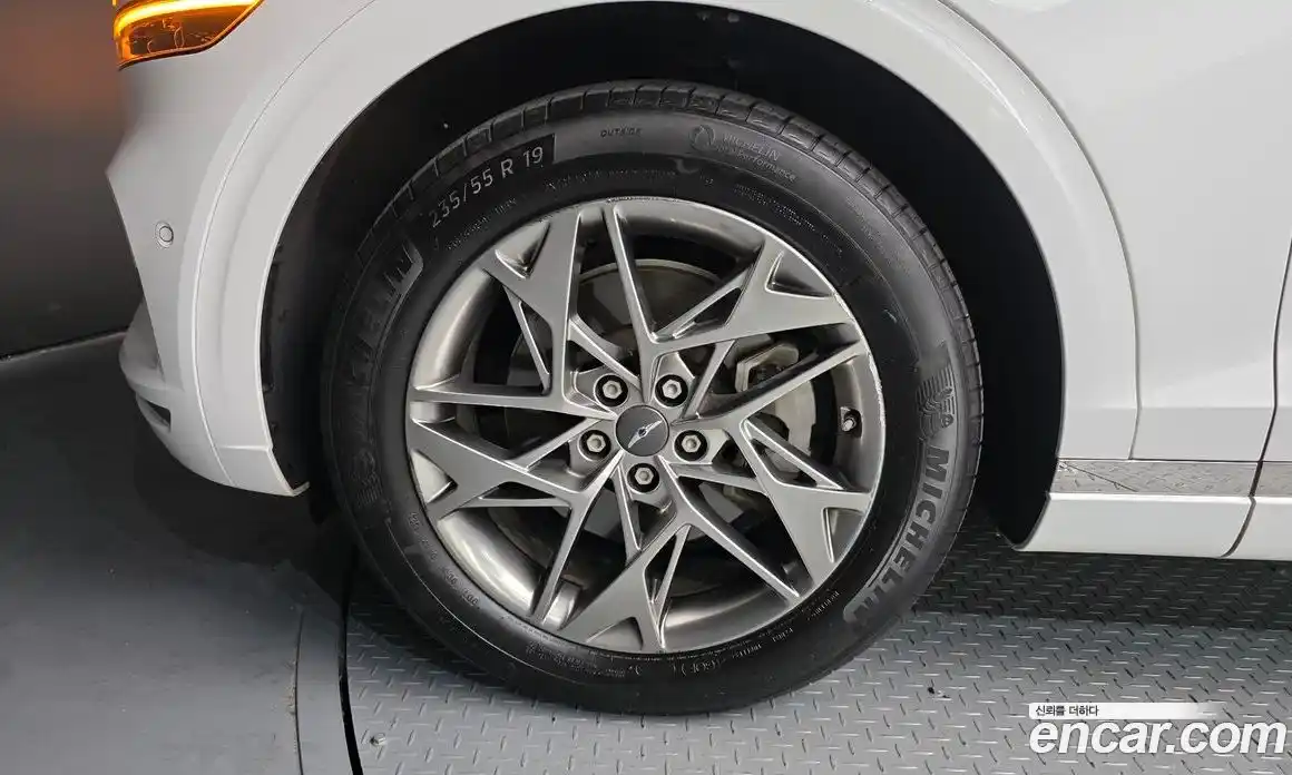 Genesis GV70 2022 2.5 Автомат в Москве № 117615, фото 15