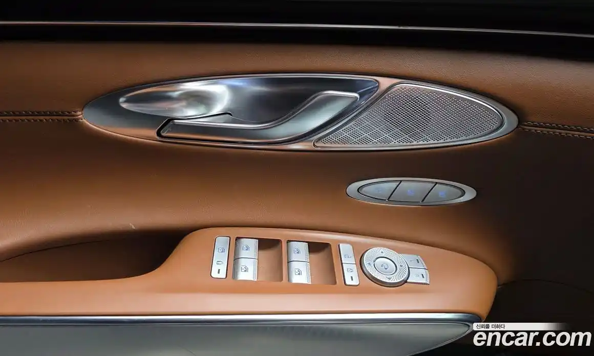 Genesis GV70 2022 2.5 Автомат в Москве № 117615, фото 18