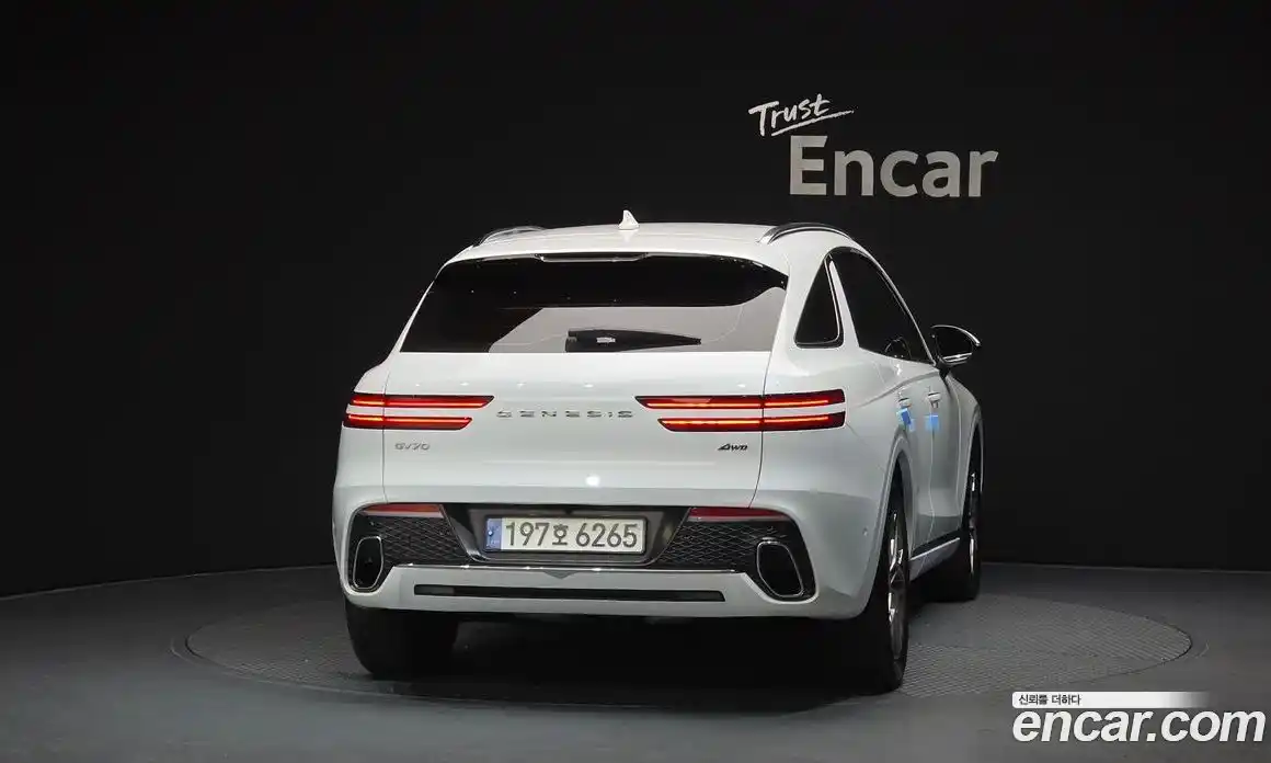 Genesis GV70 2022 2.5 Автомат в Москве № 117615, фото 20