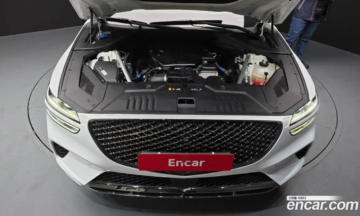 Genesis GV70 2022 2.5 Автомат в Москве № 117615, фото 3