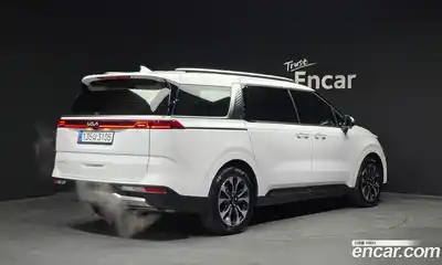 Kia Canival 2023 3.5 Автомат в Москве № 121491, миниатюра 3