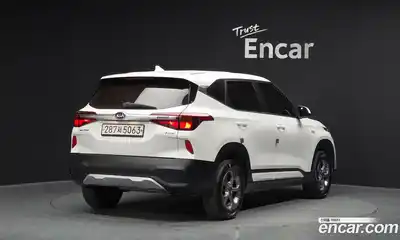 Kia Seltos 2020 1.6 Автомат в Москве № 121895, миниатюра 2