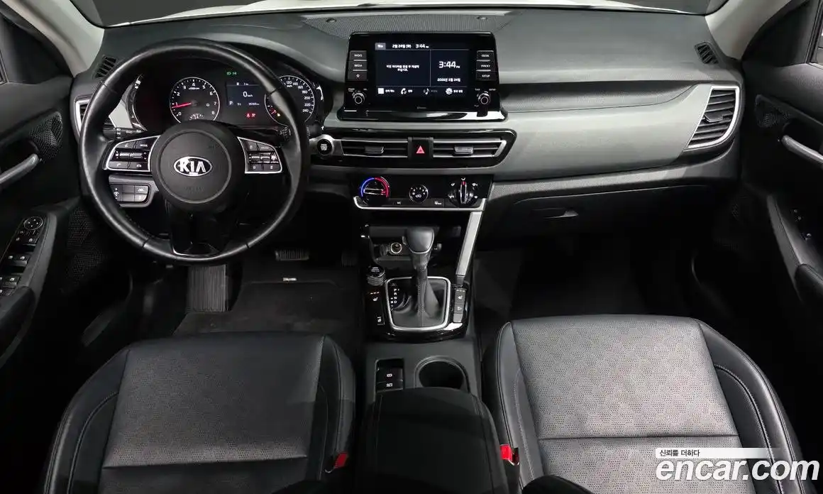 Kia Seltos 2020 1.6 Автомат в Москве № 121895, фото 7