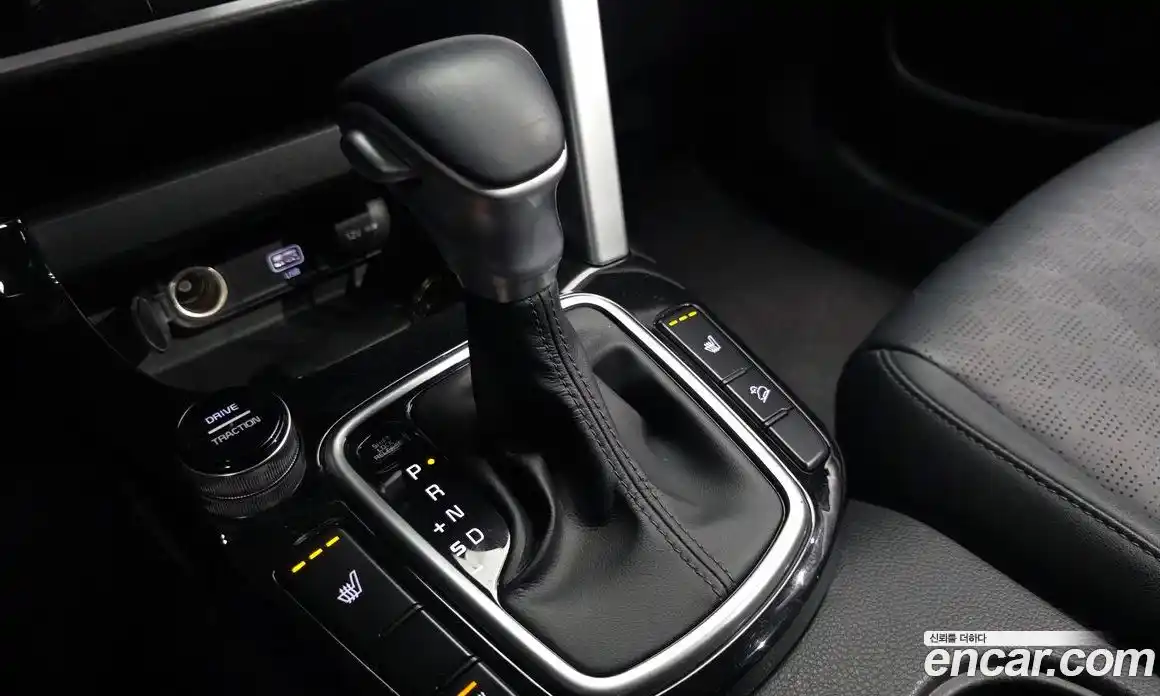 Kia Seltos 2020 1.6 Автомат в Москве № 121895, фото 9