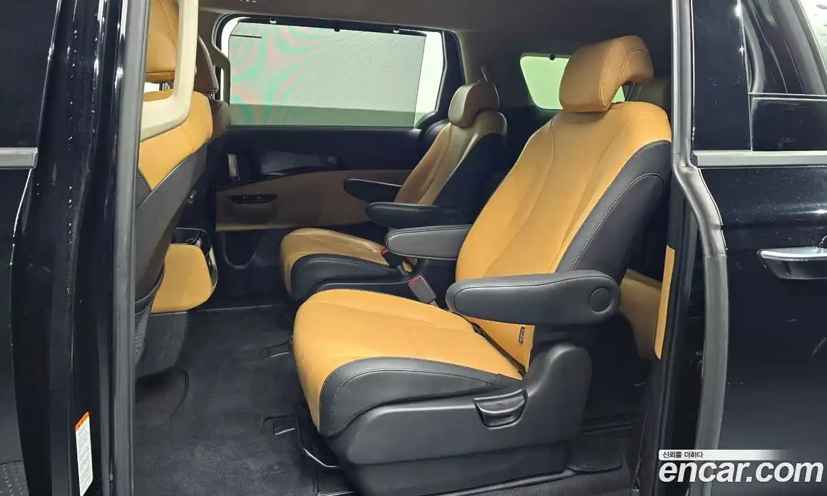 Kia Canival 2023 2.2 Автомат в Москве № 122280, фото 12