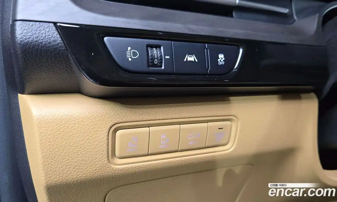 Kia Canival 2023 2.2 Автомат в Москве № 122280, фото 19