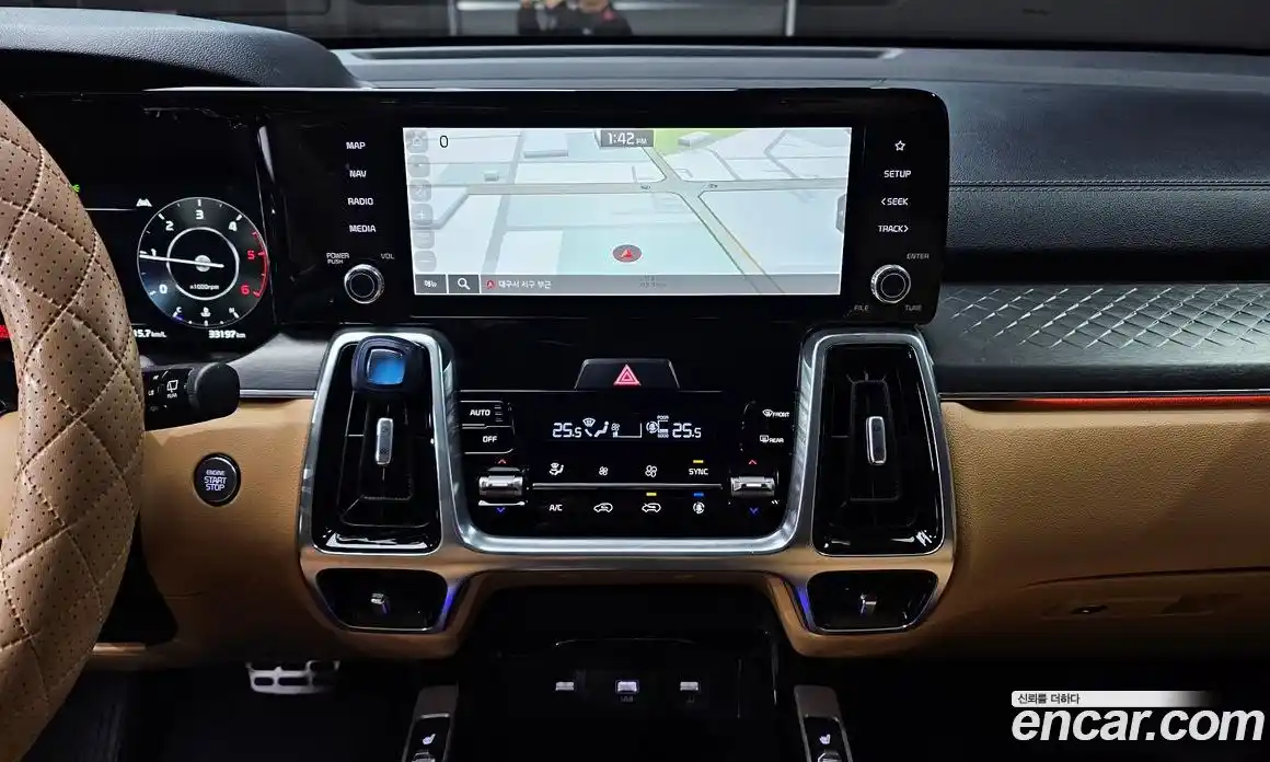 Kia Sorento 2023 2.2 Автомат в Москве № 123831, фото 15