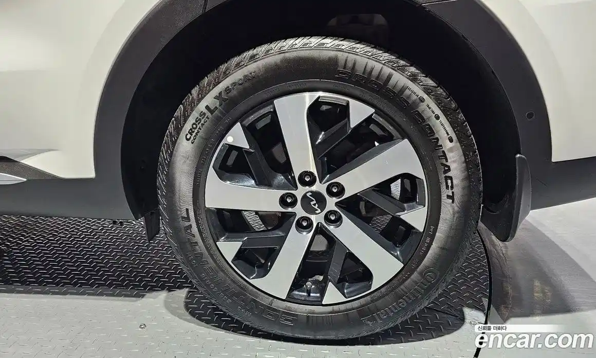 Kia Sorento 2023 2.2 Автомат в Москве № 123831, фото 5