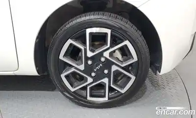 Kia Ray 2023 1.0 Автомат в Москве № 124091, миниатюра 5