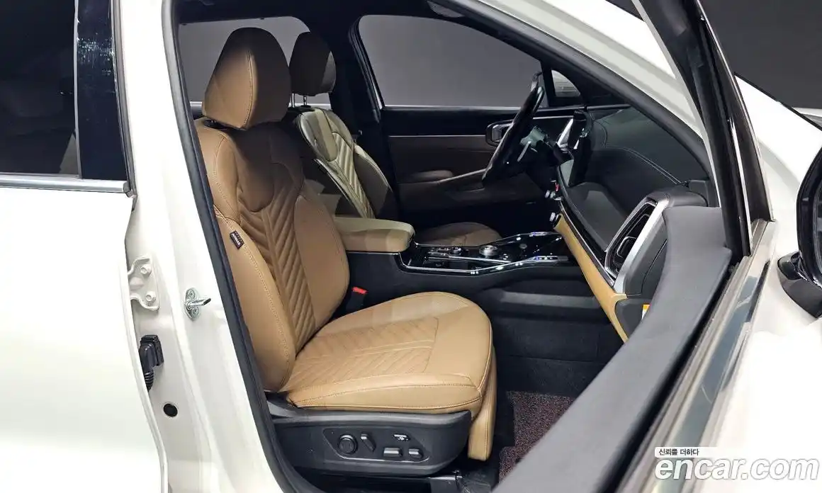 Kia Sorento 2024 1.6 Автомат в Москве № 124136, фото 9