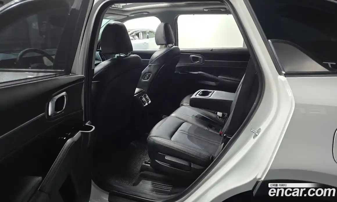 Kia Sorento 2024 2.2 Автомат в Москве № 124297, фото 11