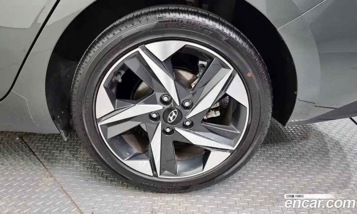 Hyundai Avante 2021 1.6 Автомат в Москве № 125869, фото 11