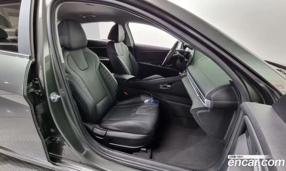 Hyundai Avante 2021 1.6 Автомат в Москве № 125869, фото 13