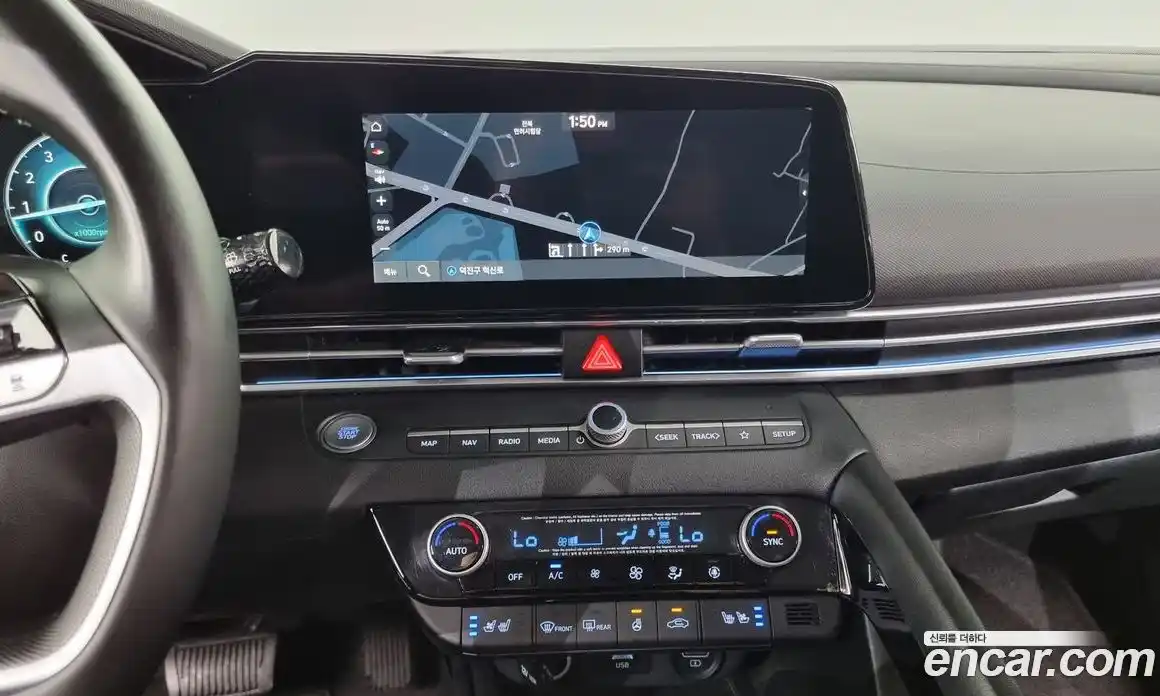 Hyundai Avante 2021 1.6 Автомат в Москве № 125869, фото 15