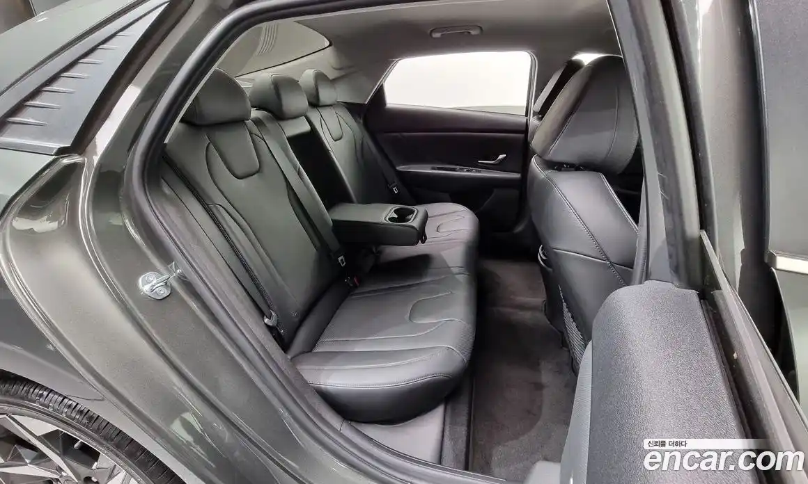 Hyundai Avante 2021 1.6 Автомат в Москве № 125869, фото 20