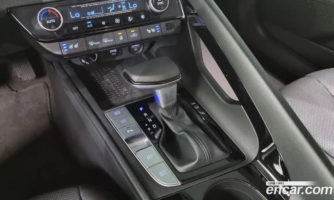 Hyundai Avante 2021 1.6 Автомат в Москве № 125869, фото 9