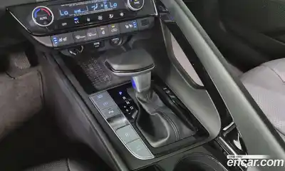 Hyundai Avante 2021 1.6 Автомат в Москве № 125869, миниатюра 9