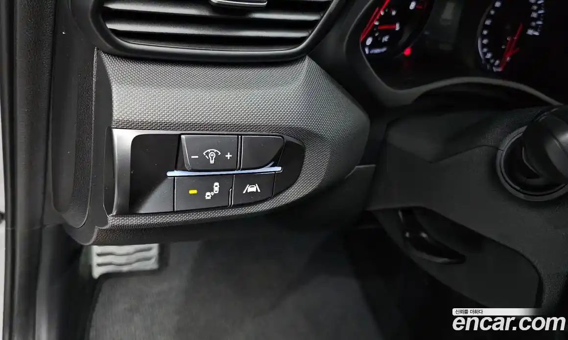 Hyundai Veloster 2021 2.0 Автомат в Москве № 126017, фото 18