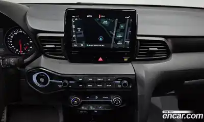 Hyundai Veloster 2021 2.0 Автомат в Москве № 126017, миниатюра 4