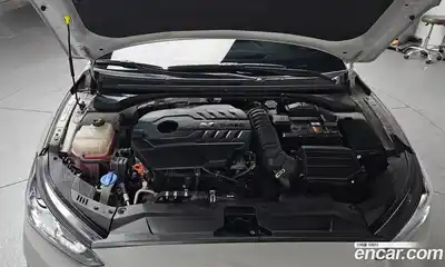 Hyundai Veloster 2021 2.0 Автомат в Москве № 126017, миниатюра 10