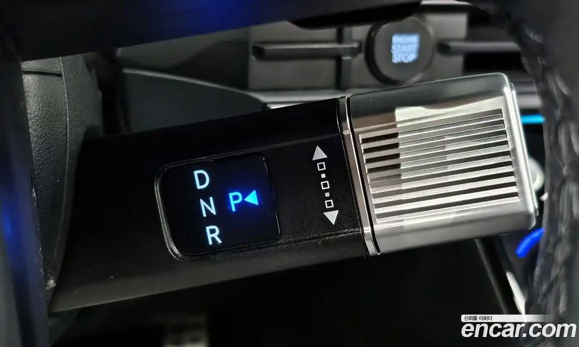 Hyundai Santa Fe 2024 1.6 Автомат в Москве № 126027, фото 9