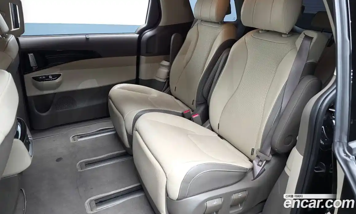 Kia Canival 2023 2.2 Автомат в Москве № 128544, фото 11