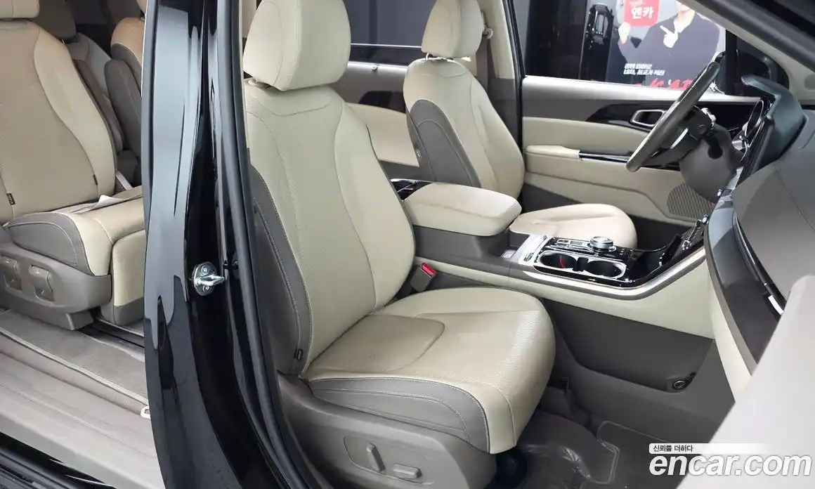 Kia Canival 2023 2.2 Автомат в Москве № 128544, фото 18