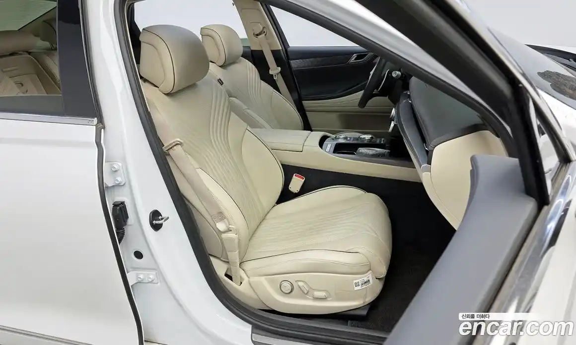 Genesis G80 2023 2.5 Автомат в Москве № 12876, фото 9