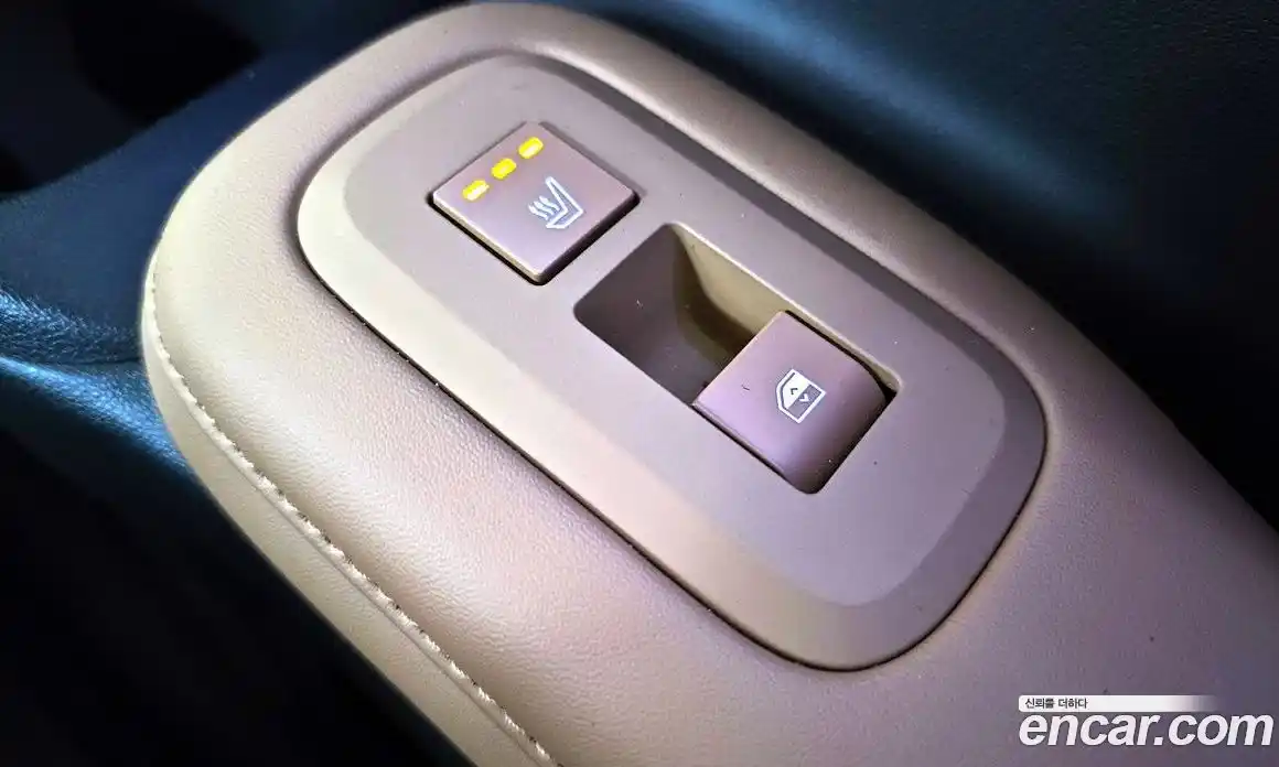 Hyundai Santa Fe 2024 2.5 Автомат в Москве № 130533, фото 6