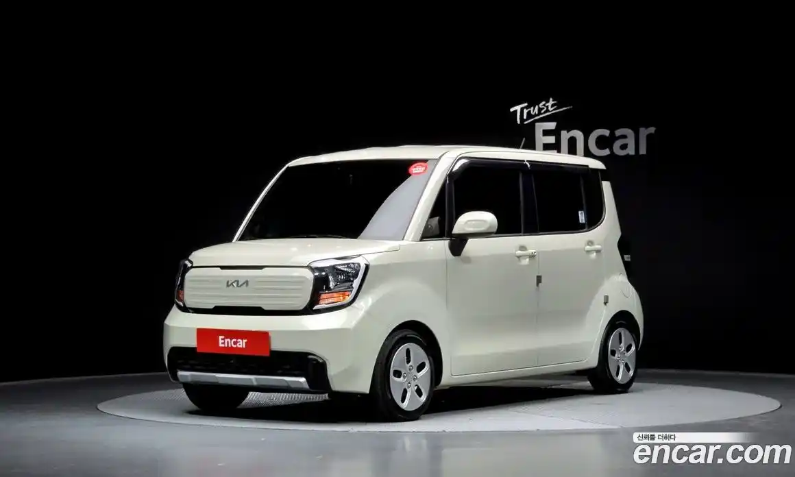 Kia Ray 2023 1.0 Автомат в Москве № 130571, фото 19