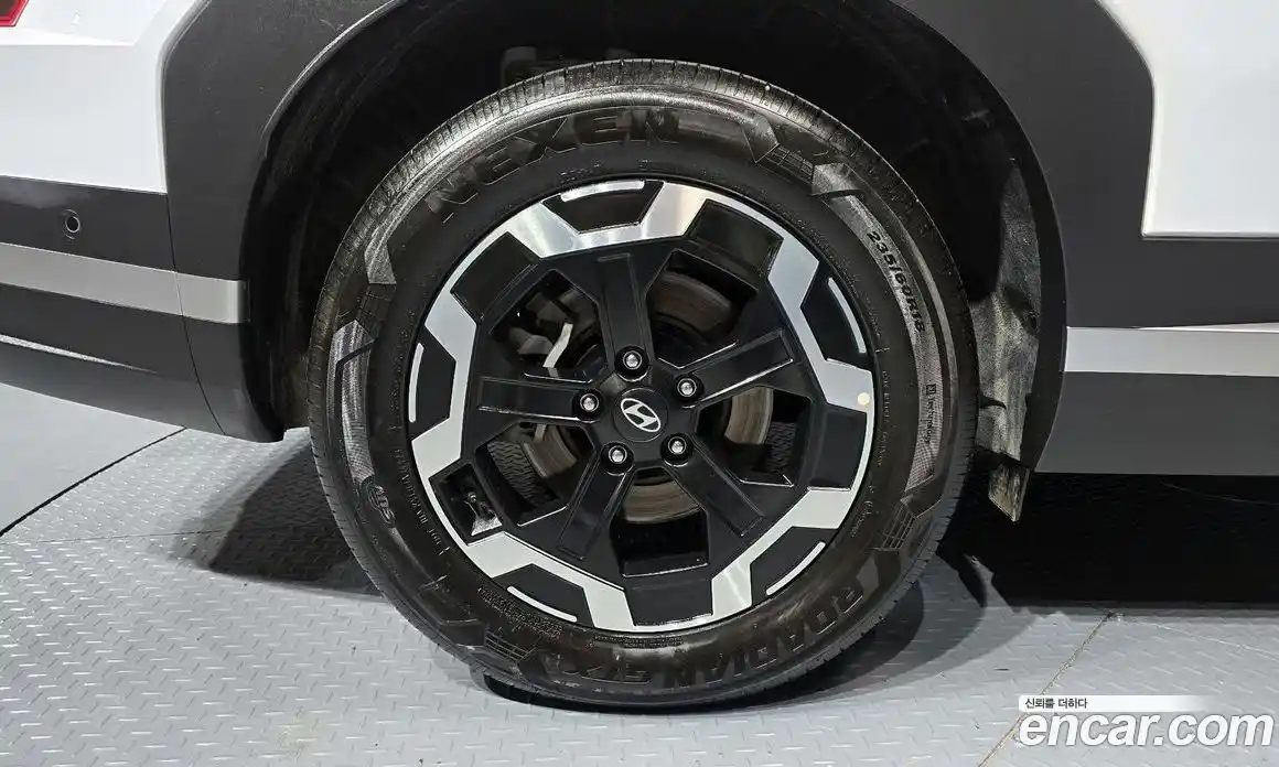 Hyundai Santa Fe 2024 2.5 Автомат в Москве № 130723, фото 3