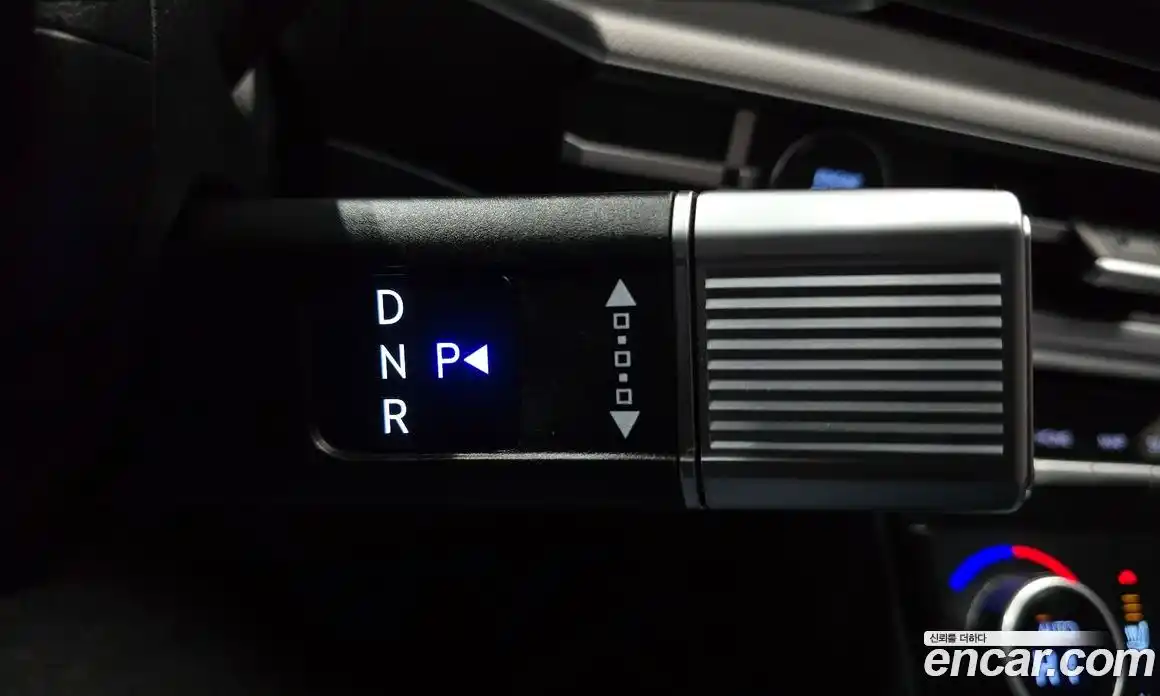 Hyundai Santa Fe 2024 2.5 Автомат в Москве № 130723, фото 10