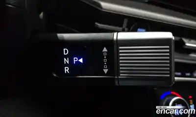 Hyundai Santa Fe 2024 2.5 Автомат в Москве № 130723, миниатюра 10