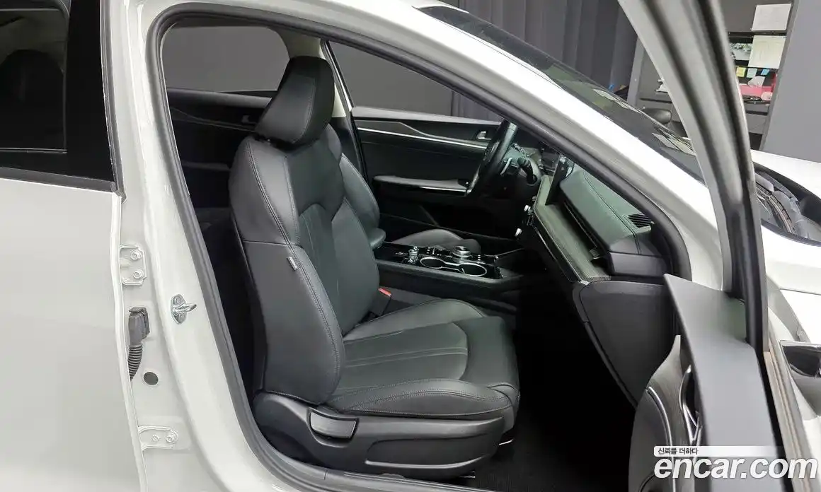 Kia K5 2024 2.0 Автомат в Москве № 131728, фото 18