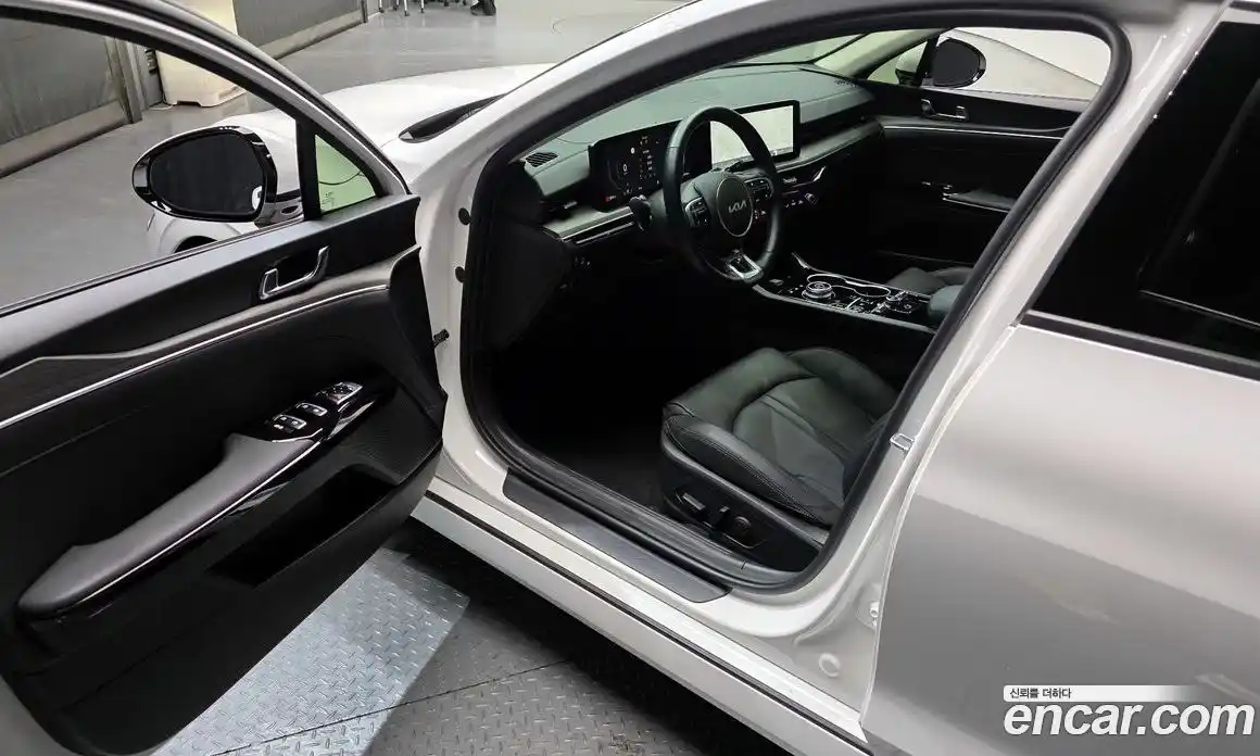 Kia K5 2024 2.0 Автомат в Москве № 131728, фото 19