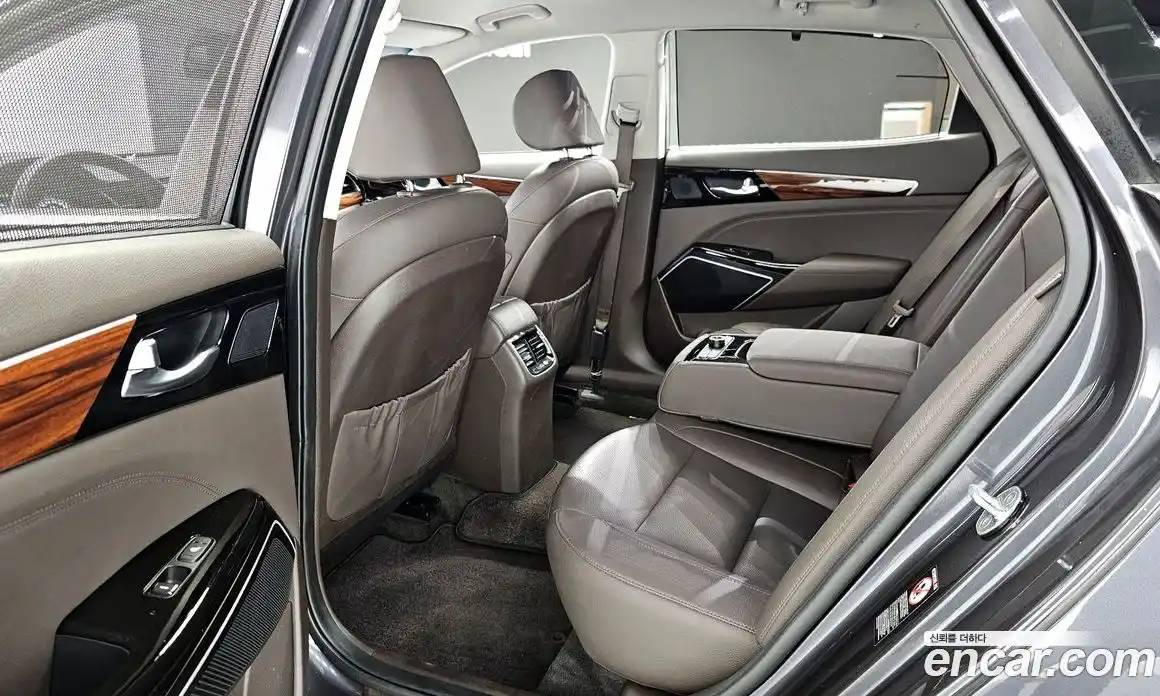 Kia K7 2017 2.2 Автомат в Москве № 133080, фото 10