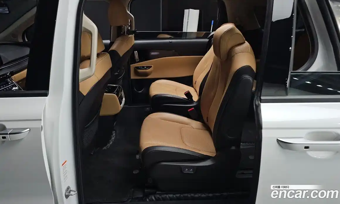 Kia Canival 2022 2.2 Автомат в Москве № 133463, фото 12