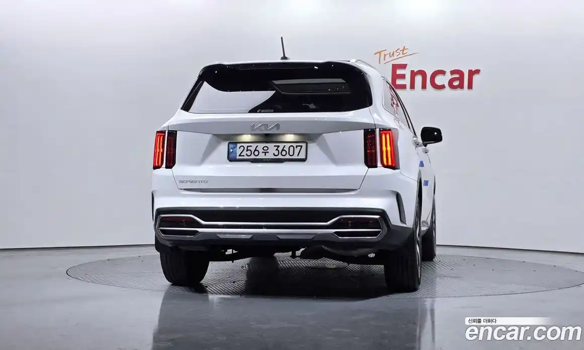 Kia Sorento 2023 2.2 Автомат в Москве № 133711, фото 16