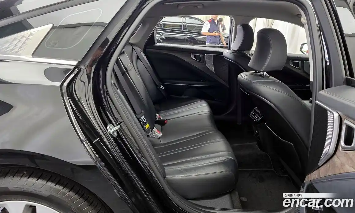 Kia K8 2022 2.5 Автомат в Москве № 134434, фото 3