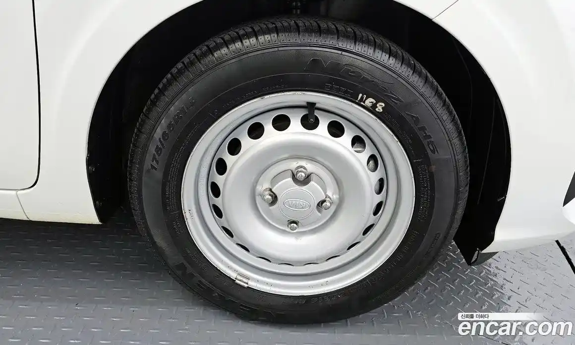 Kia Morning 2021 1.0 Автомат в Москве № 134469, фото 5