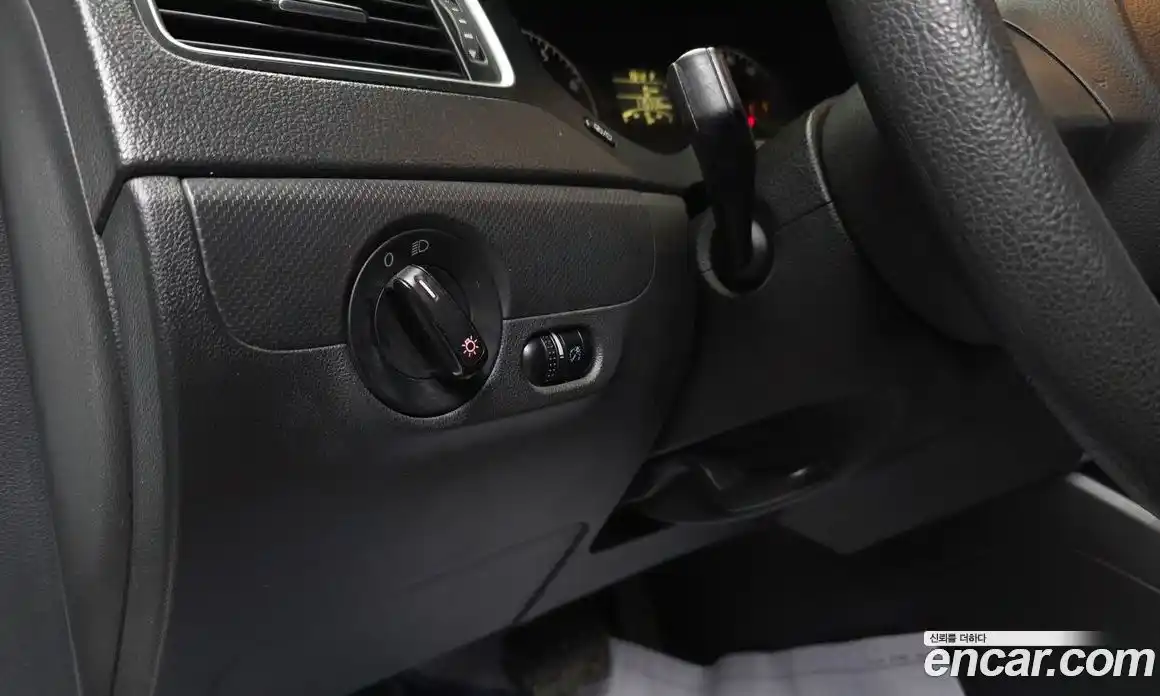 Volkswagen Jetta 2014 2.0 Автомат в Москве № 134743, фото 18