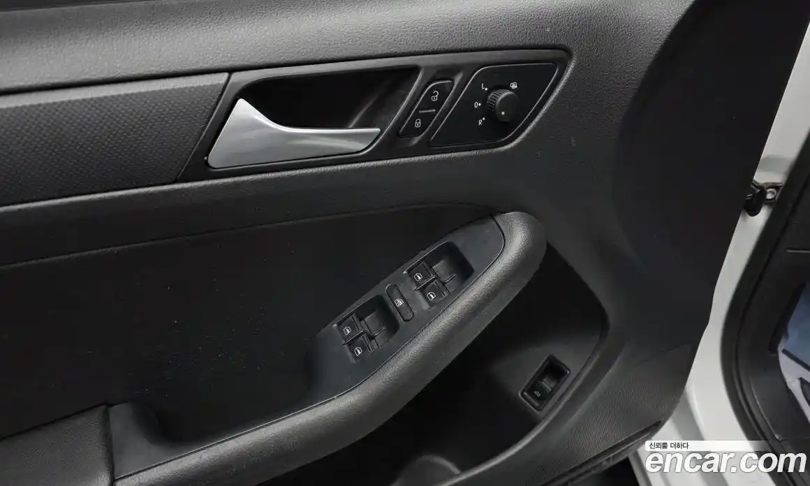 Volkswagen Jetta 2014 2.0 Автомат в Москве № 134743, фото 5