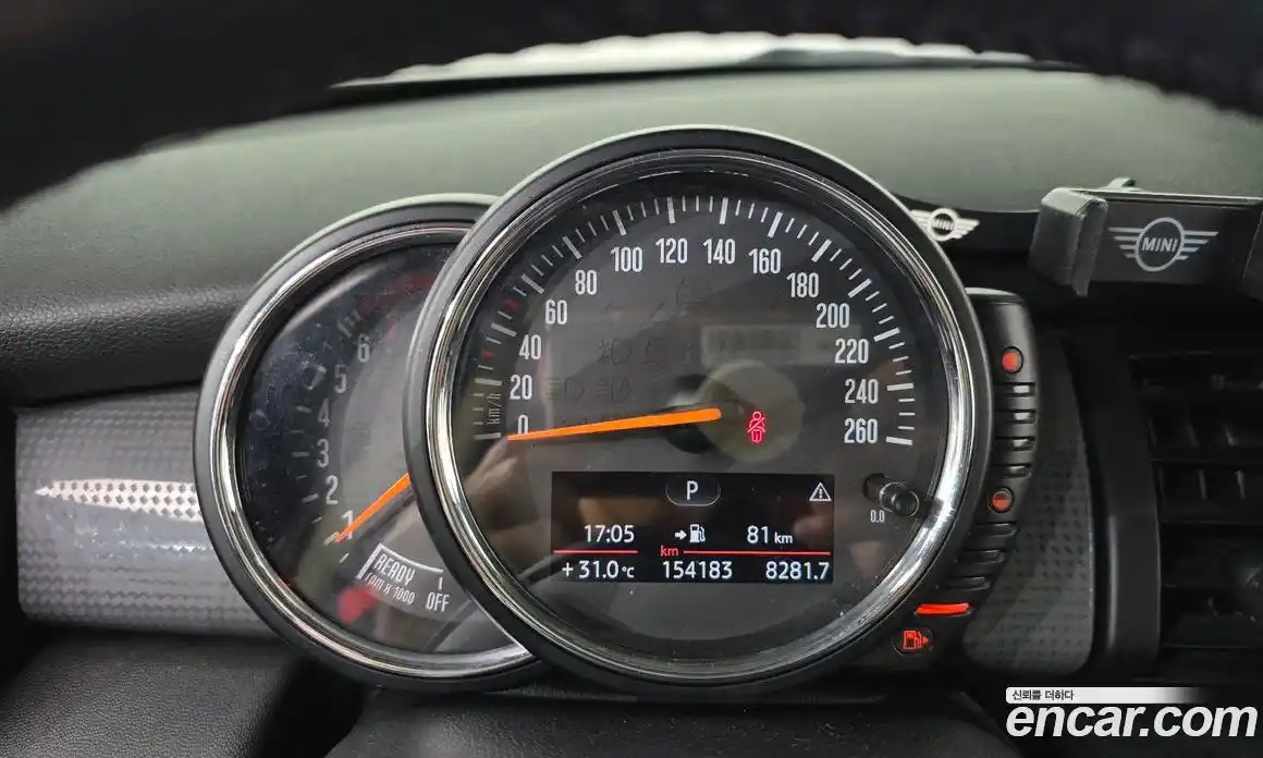 Mini Cooper 2015 1.5 Автомат в Москве № 134785, фото 20