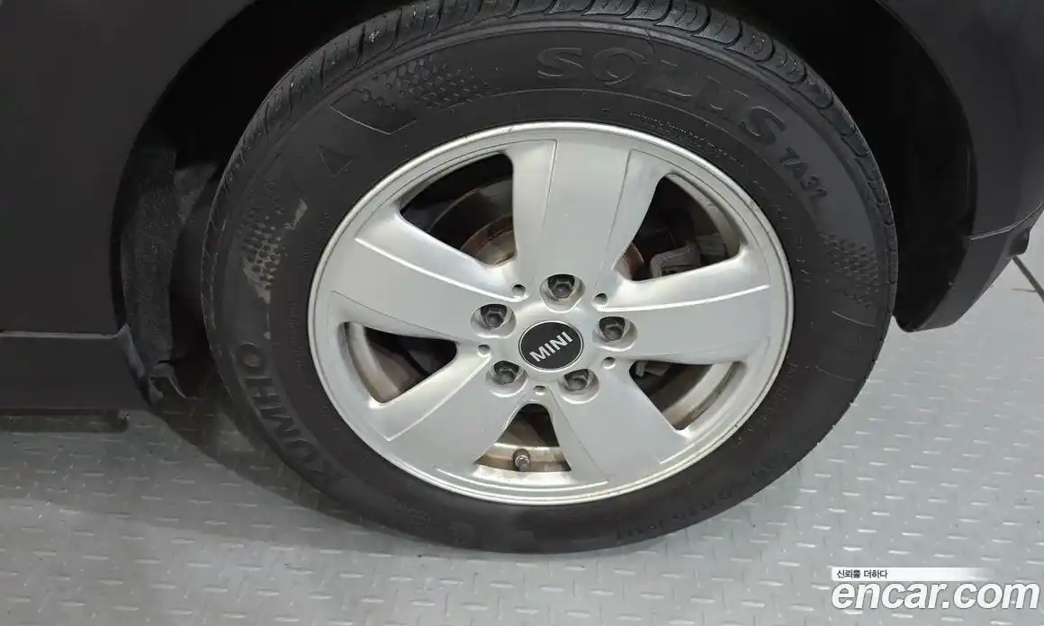 Mini Cooper 2015 1.5 Автомат в Москве № 134785, фото 6