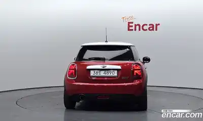Mini Cooper 2015 1.5 Автомат в Москве № 134785, миниатюра 8