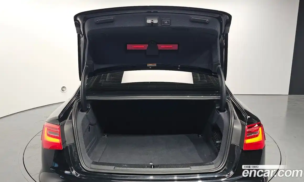 Audi A6 2015 2.0 Автомат в Москве № 135391, фото 1